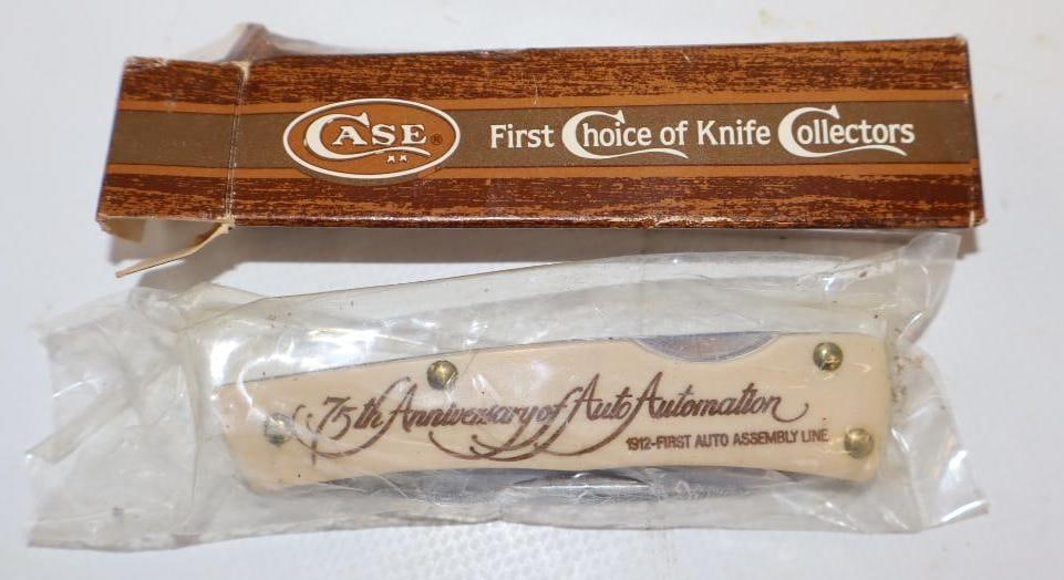 Hastings Casite Advertising Pocket Knife with Original Box: Box measures 3.5" x 1" x 0.5"