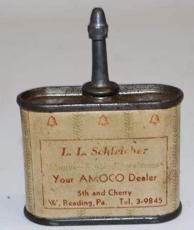 Amoco Leadtop Handy Oiler Can with Merry Christmas & Happy New Year Paper Advertisement Rack: 2 oz