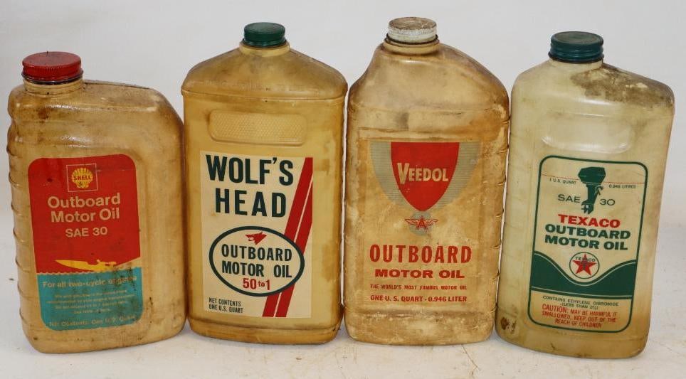 Group of 4 Plastic Quart Outboard Oil Cans: Empty. 32oz each
