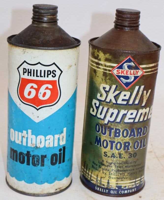 Group of 2 Phillips 66 and Skelly One Quart Metal Conetop Oil Cans: Empty. 32oz each