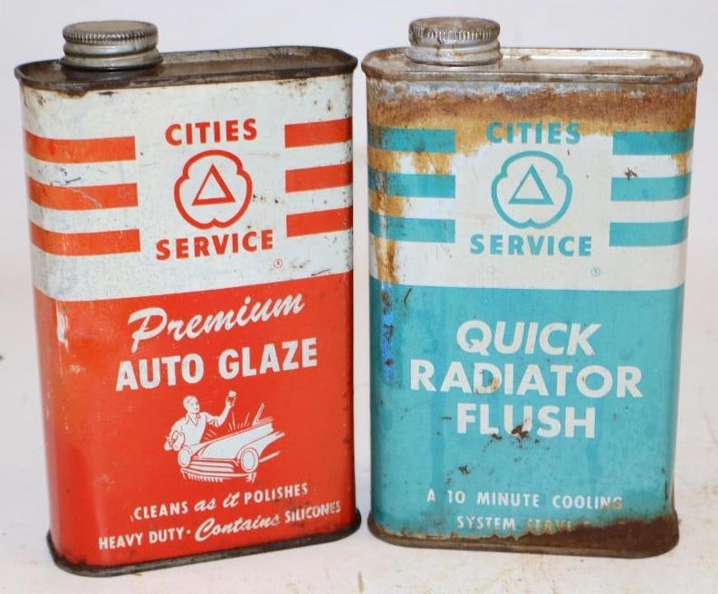 Group of 2 Cities Service Radiator Flush and Auto Glaze One Pint Oil Cans: Empty. 16oz each