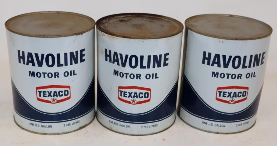 Group of 3 Texaco Havoline One Gallon Metal Oil Cans: Empty. 6.5" x 6.5" x 7.75" each