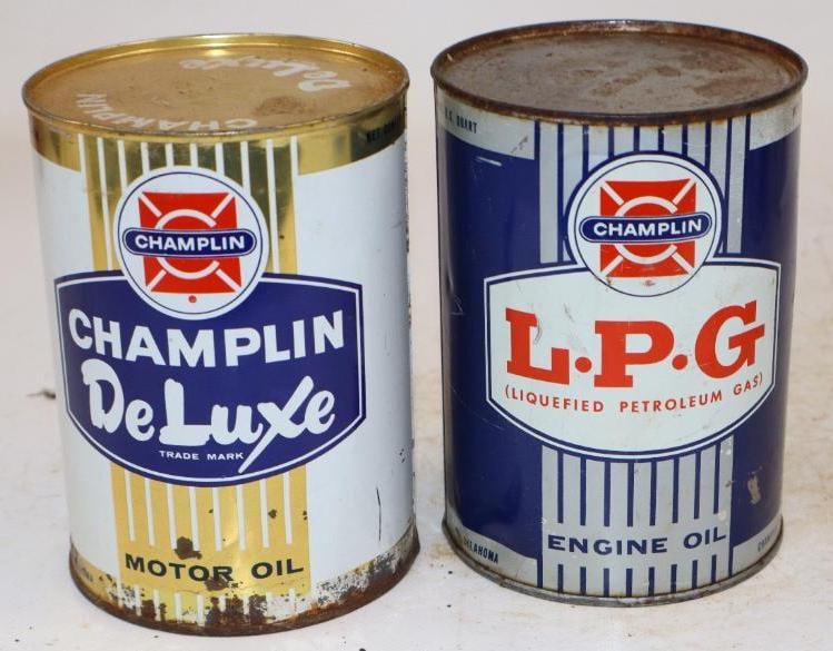 Group of 2 Champlin DeLuxe and L.P.G. One Quart Metal Oil Cans: Empty. 4" x 4" x 5.5" each