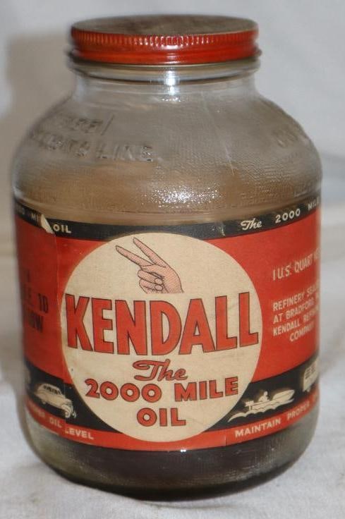 Kendall 2000 Motoroil Glass Quart Oil Bottle with Paper Label: 32 oz