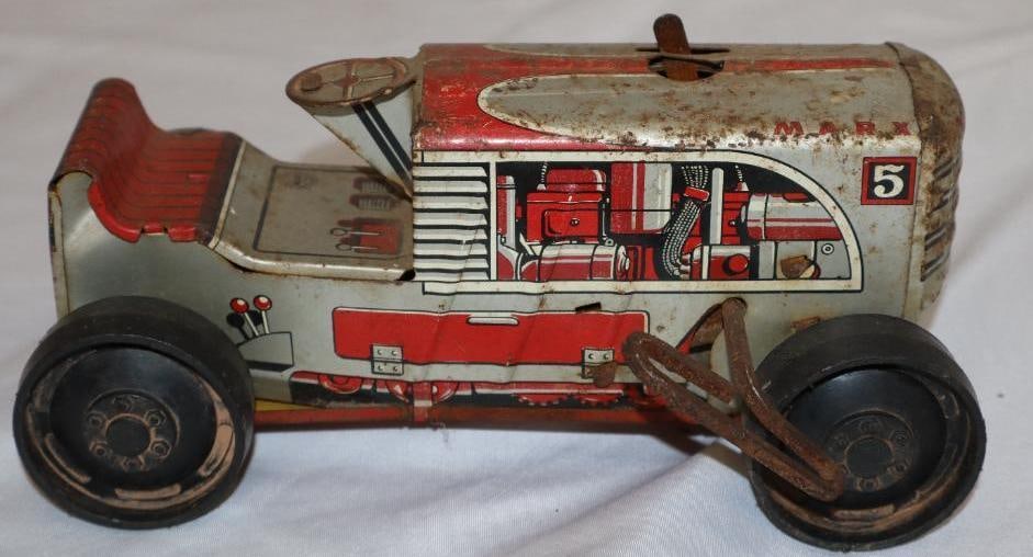 Louis Marx Wind Up Tin Litho Tractor (1 of 5)