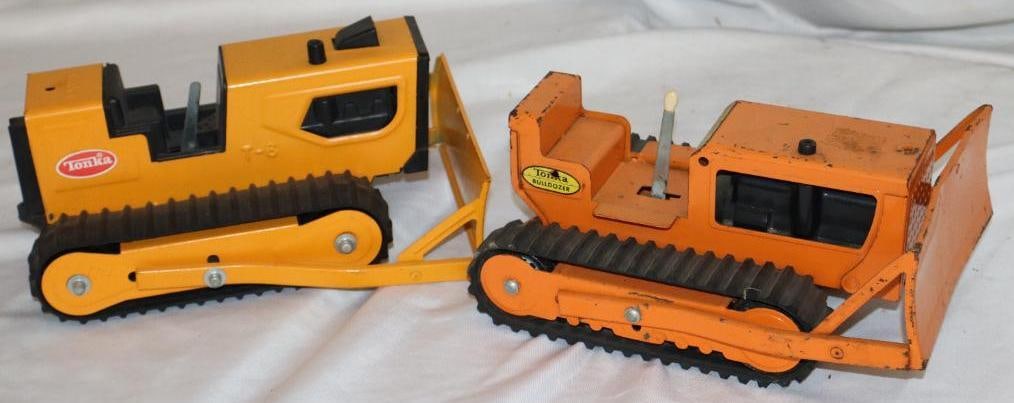 Group of 2 Tonka Bulldozers (1 of 4)