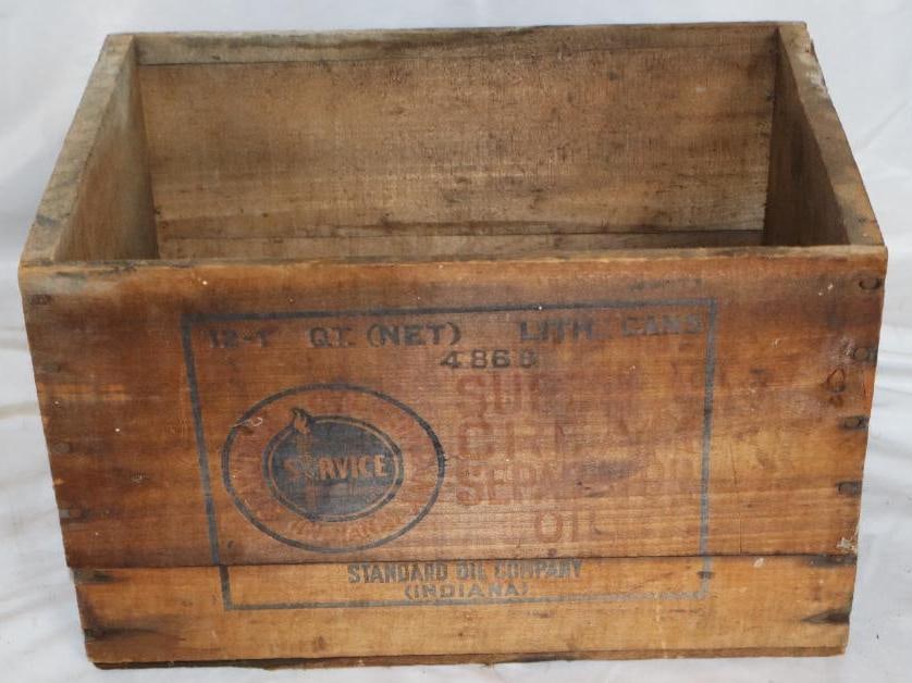Standard Oil of Indiana Superla Cream Separator Twelve One Quart Tin Litho Wooden Shipping Crate: 9.5" x 9" x 14.5"