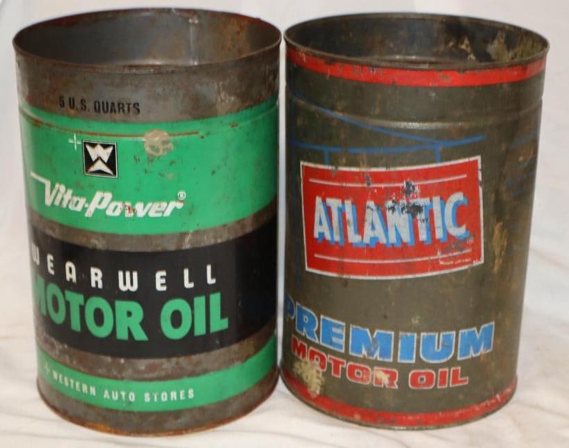 Group of 2 Vita-Power & Atlantic Premium 5 Quart Metal Oil Cans: 6.75" x 6.75" x 9.5" both missing Top Lid