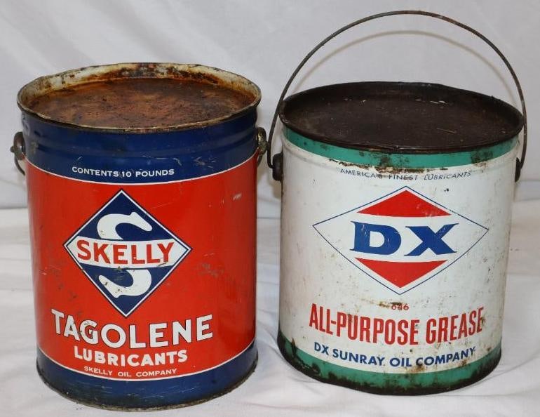 Group of 2 Skelly & DX 10 Pound Grease Cans: 7.5" x 7.5" x 9" each, Skelly is full