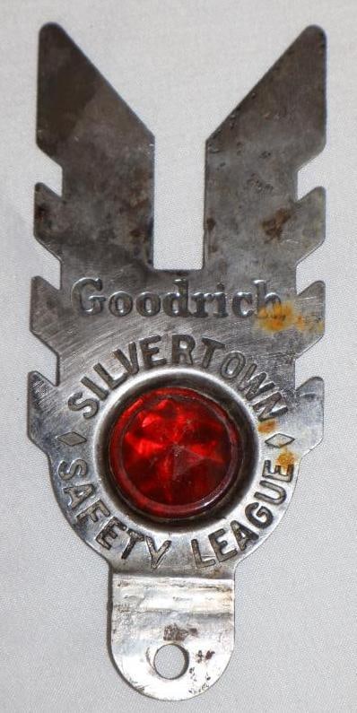 Goodrich Silvertown License Plate Topper with Reflector: 5.5" x 2.5"