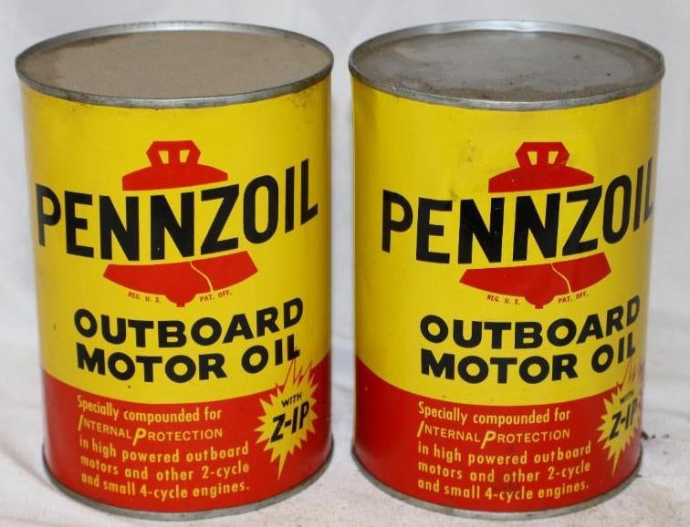 Group of 2 Pennzoil Outboard Metal 1 Quart Oil Cans: 4" x 4" x 5.5" each