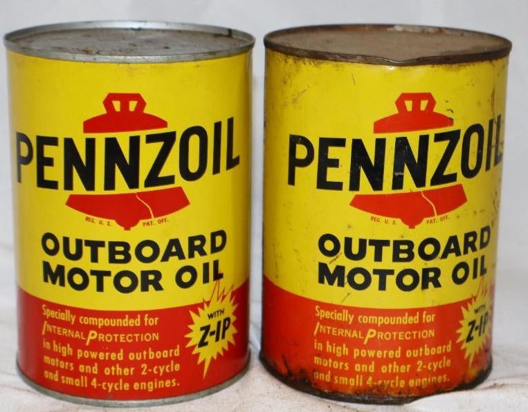 Group of 2 Pennzoil Outboard Metal 1 Quart Oil Cans: 4" x 4" x 5.5" each