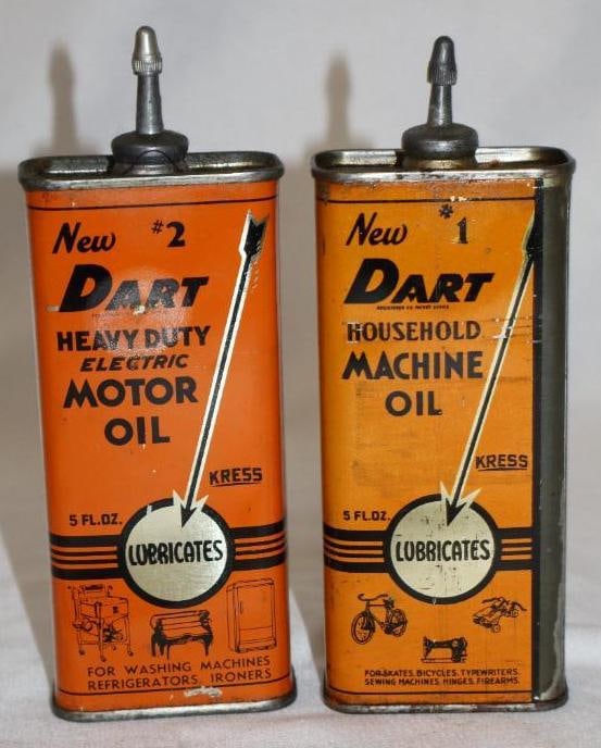 Group of 2 Dart Leadtop Oiler Cans: 5 oz each