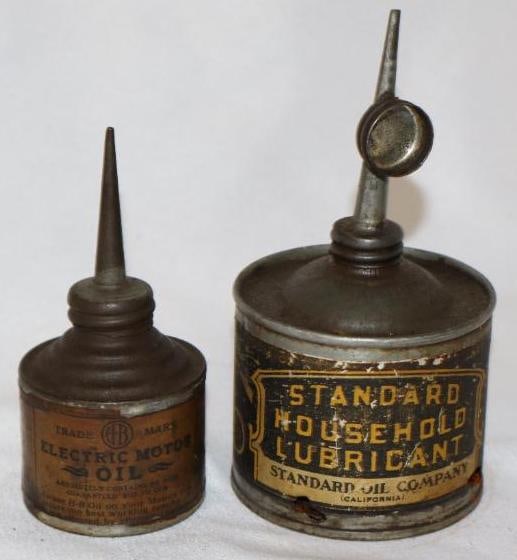 Group of 2 Standard Oil of California & Hamilton Beach Oiler Cans: Largest is 4 oz , standard oil has a couple of rust holes