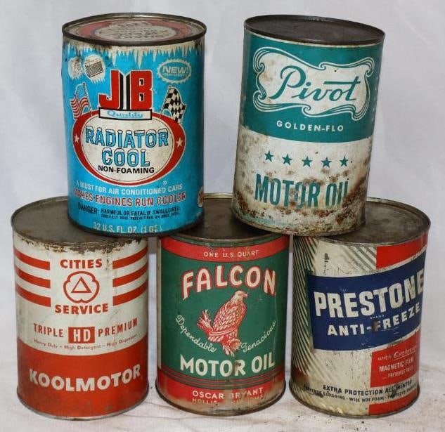Group of 5 Different 1 Quart Metal Oil Cans (1 of 4)