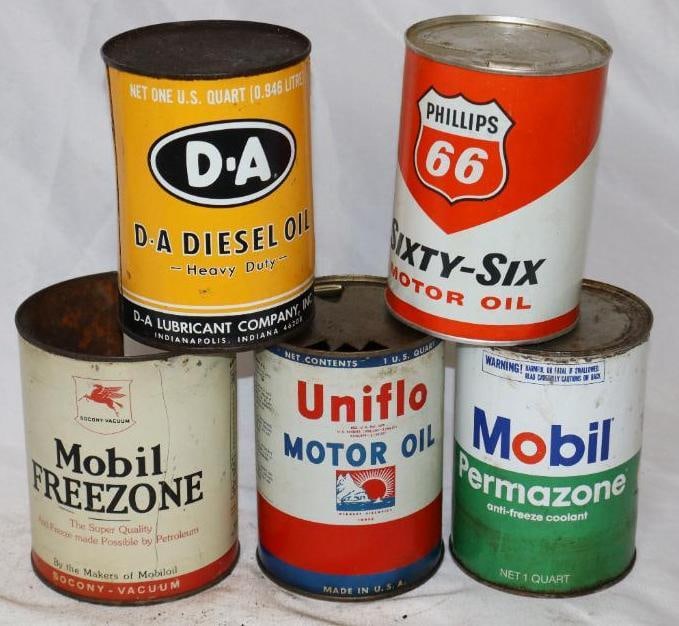 Group of 5 Different 1 Quart Metal Oil Cans (1 of 4)