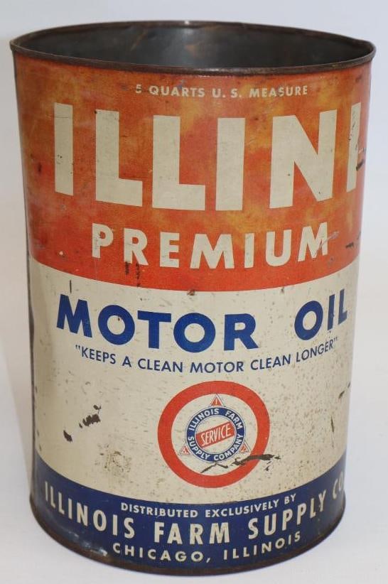 Illinois Farm Supply Illini Five Quart Metal Oil Can (1 of 4)
