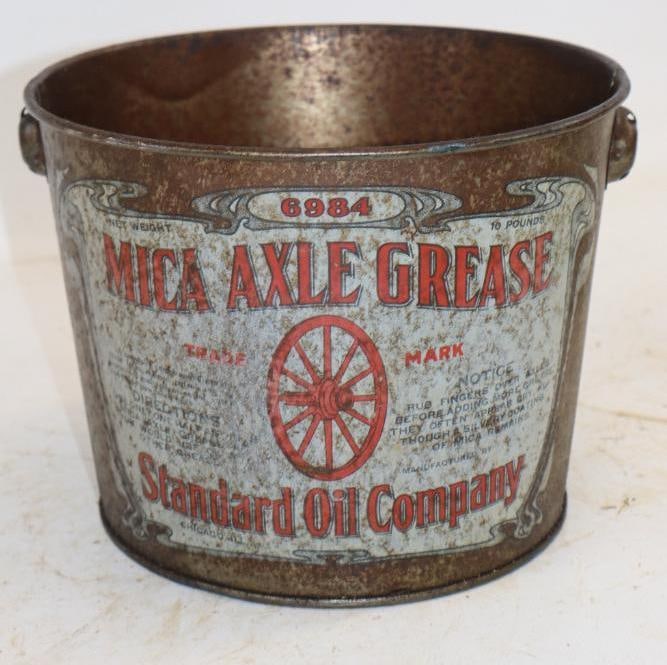 Standard Oil Company 10lb Mica Axle Grease Can (1 of 2)