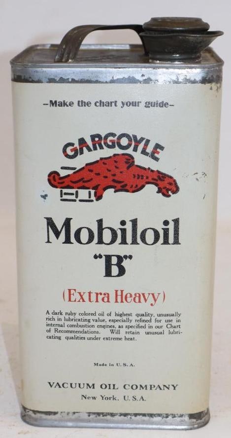 Vacuum Gargoyle Mobiloil "B" Square One Gallon Oil Can: Empty. 5.25" x 5.25" x 10.25"