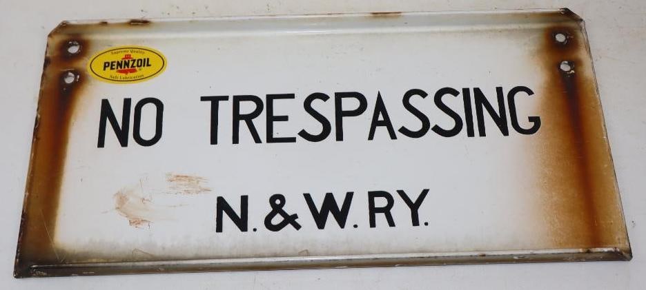 SSP No Trespassing Norfolk and Western Railway Warning Sign: 15" x 7.25" x 1"