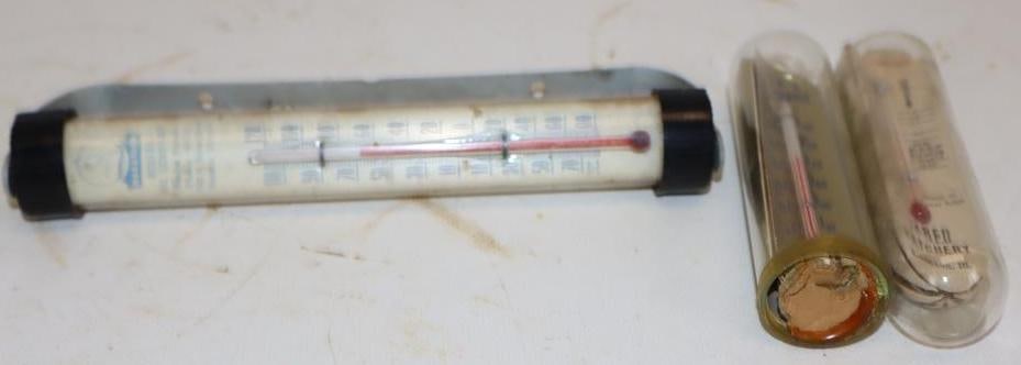 Group Of 3 Marathon, Pure And Jared Hatchery Advertising Thermometers (1 of 4)