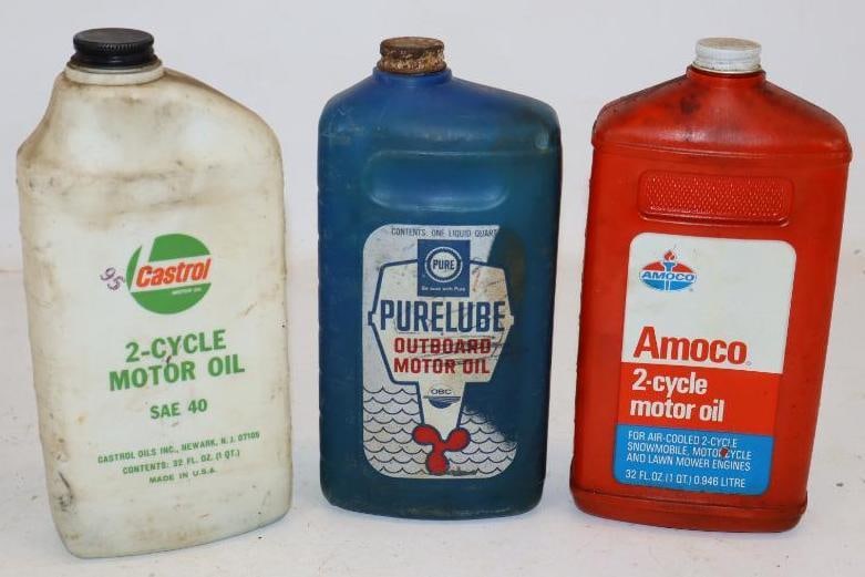 Group of 3 Amoco, Pure, & Castrol Outboard Plastic Quart Oil Bottles (1 of 2)