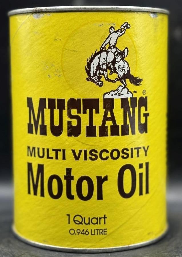 Mustang Additive Pricer One Quart Oil Can: Composite, empty, great Color