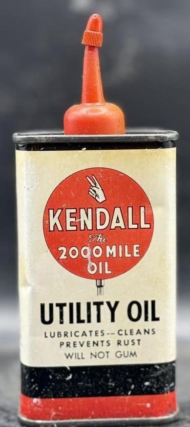 Kendall 2000 Mile Utility Oiler: Empty, Light Fading
