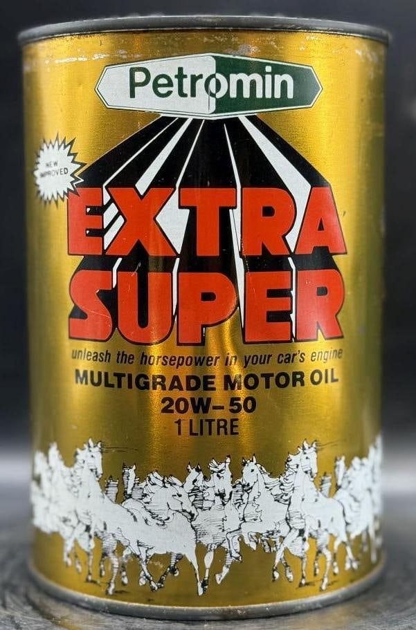 Petromin Extra Super Horses 1 Liter: Metal, empty, overall great condition