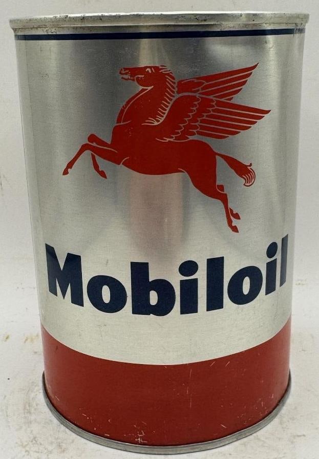 Mobiloil One Quart Oil Can (1 of 6)