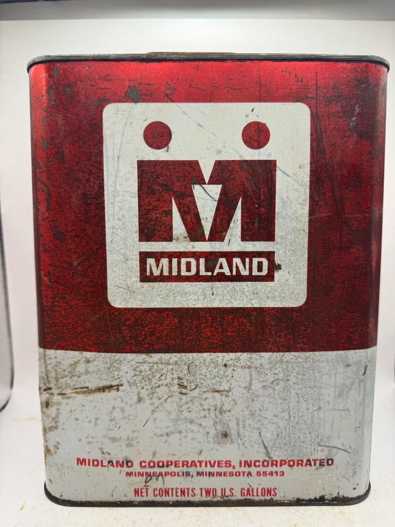 Midland Two Gallon Oil Can 3 (1 of 5)