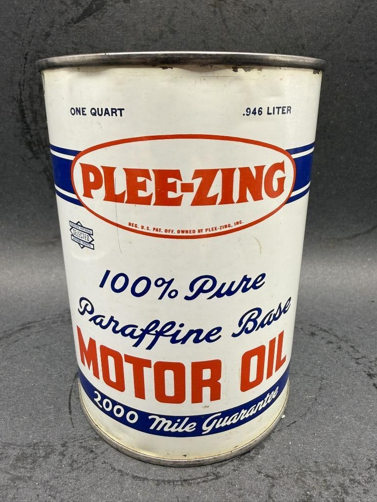 Plee-zing Oil Can: Quart, full