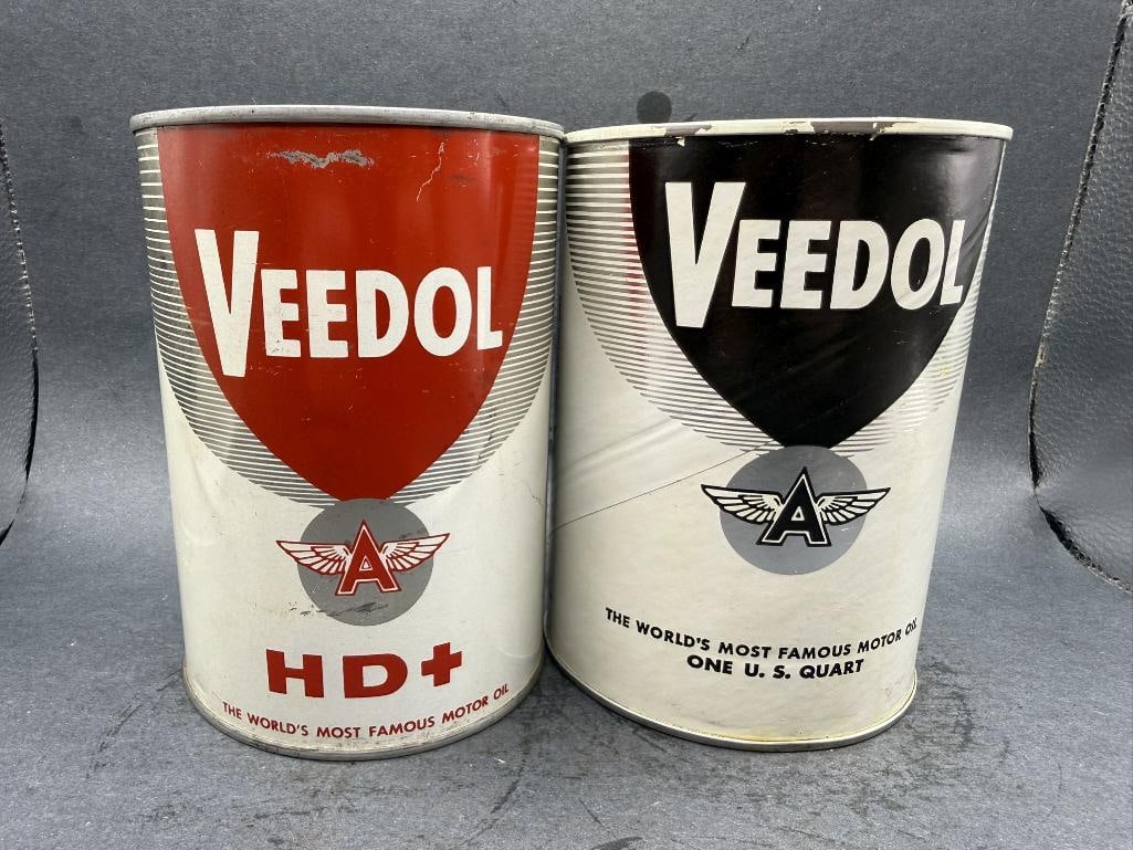 Veedol Oil Can: Left metal, right composite