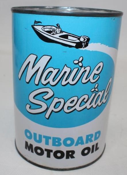 Marine Special Outboard Round Metal 1 Quart Oil Can: This can is full and is in excellent overall condition with only minor wear. It measures 5.5" x 4" x 4" and it is graded 9.