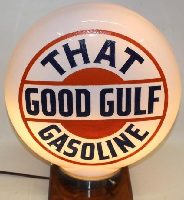 That Good Gulf Gasoline One Piece Etched Gas Pump Globe: This globe is in very nice overall condition with no cracks or breaks to body. There are only minor chips at the base. This globe has been professionally repainted. The overall measurments are 16" x 1