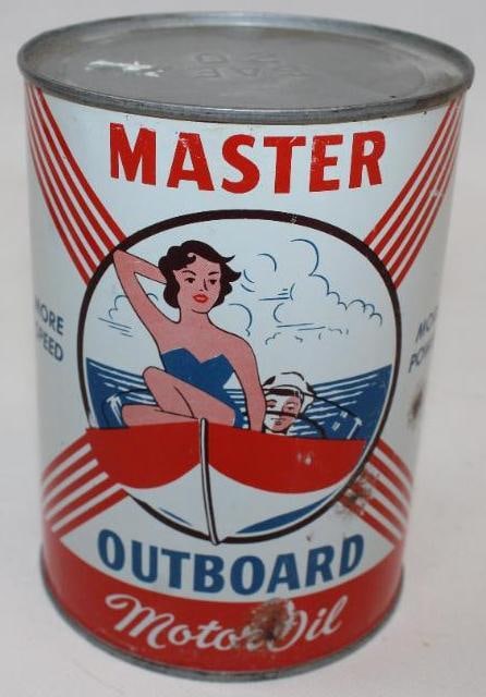 Graphic Master Outboard Round Metal 1 Quart Oil Can: This great desirable quart displays very well. It does have a few rust spots on the display side and appears to have the bottom lid replaced. The measurements are 5.5" x 4" x 4". It is graded an 8 and