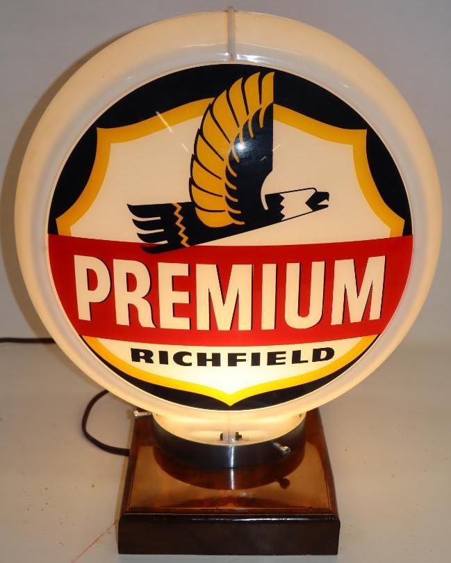 Complete 13.5" Richfield Premium Gas Pump Globe on Capco Body: Both lenses are in very good condition with overall measurements of 16.5" x 16" x 7"