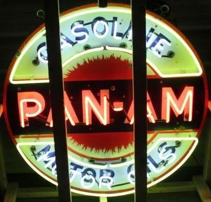 Pan-Am Motor Oils and Gasoline Flashing Neon SSP Porcelain Sign - 4
