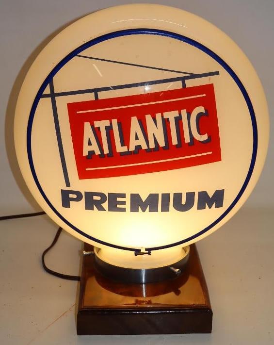 Complete Atlantic Premium Gas Pump Globe on Gill Body (1 of 20)
