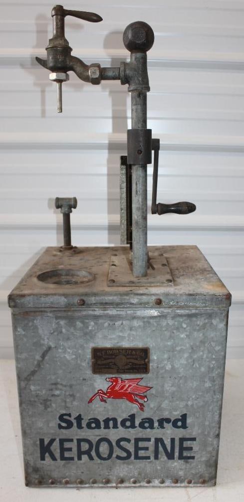 Bowser Galvanized Kerosene Dispenser (1 of 7)