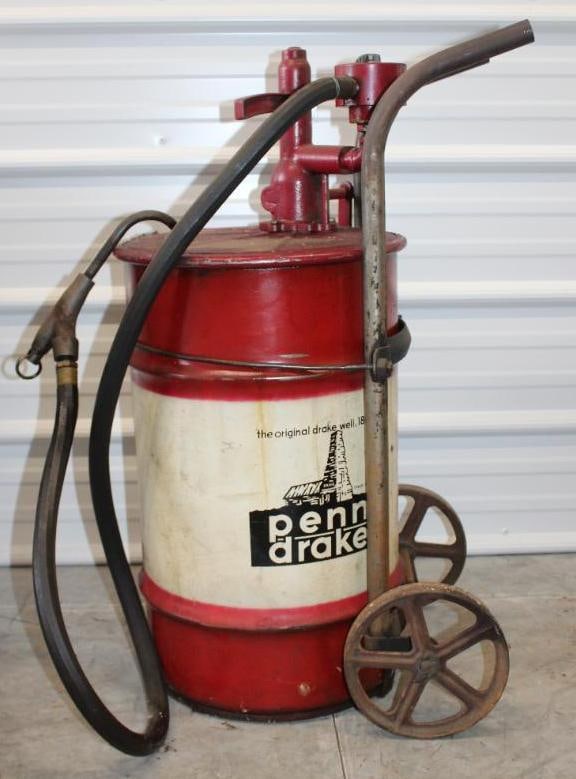 Erie Meter Systems Model 3011 Grease Pump with Penn Drake/Pennsylvania Refining Barrel (1 of 10)