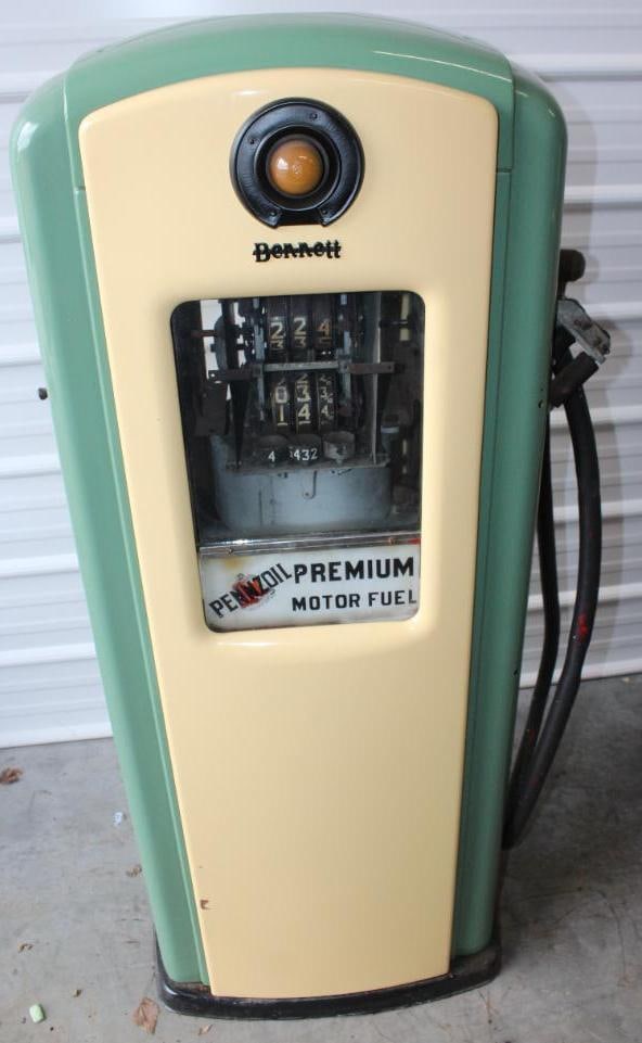 Bennett 766 Pennzoil Premium Gas Pump (1 of 11)
