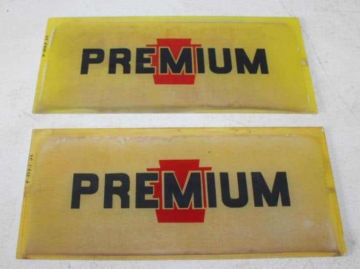 Pair of Pennsylvania Premium Gas Pump Ad Glass (1 of 2)