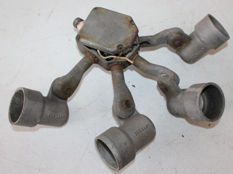 Steber Gas Station 4 Light Fixture (1 of 3)