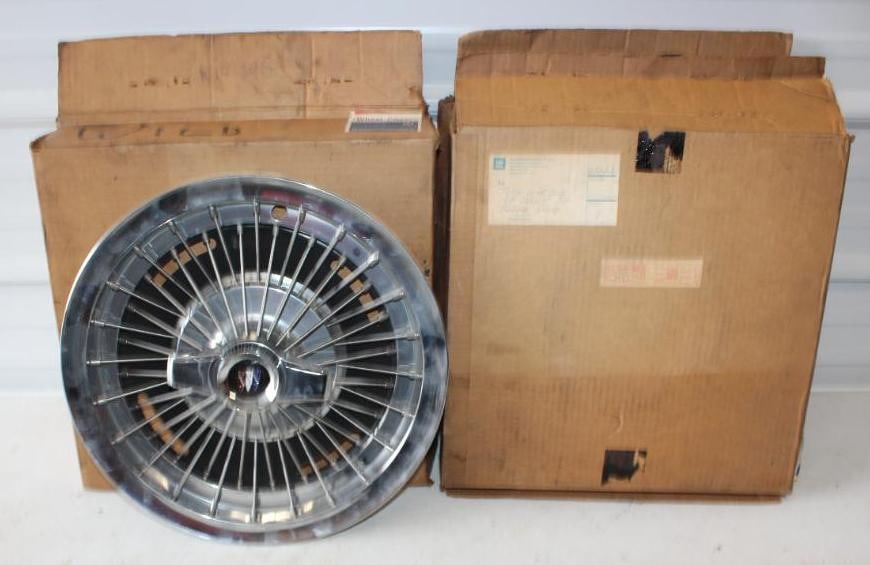 Group of 4 Buick Spokes and Hubcaps In Original Boxes: 16x16x3