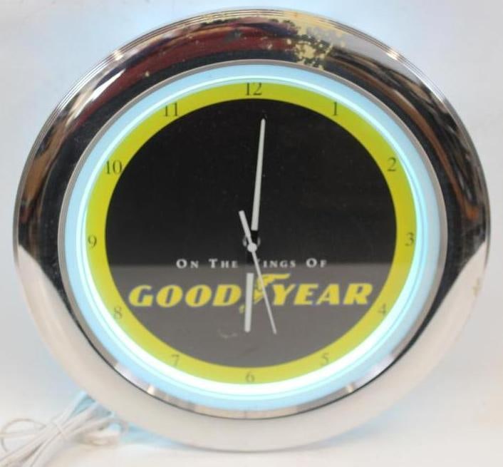 On The Wings of Goodyear Light up Advertising Clock (1 of 7)
