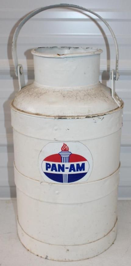 5 Gallon Bulk Oil Can with Pan-Am Decal (1 of 5)