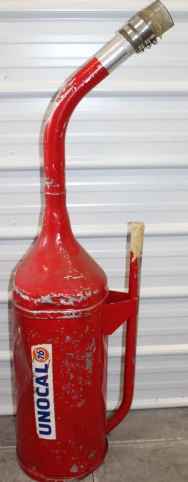Aluminum Race Car Fuel Dispenser: 14" x 10" x 55"