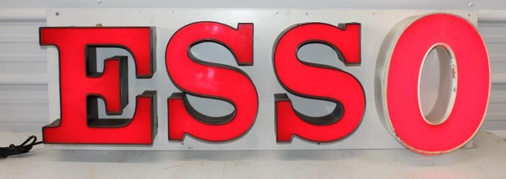 Esso Gas Station Neon Light Up Advertising Sign (1 of 8)