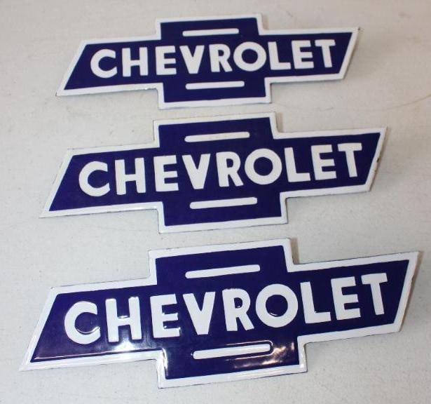 Group of 3 Porcelain Chevy Bowtie Reproduction Signs (1 of 8)